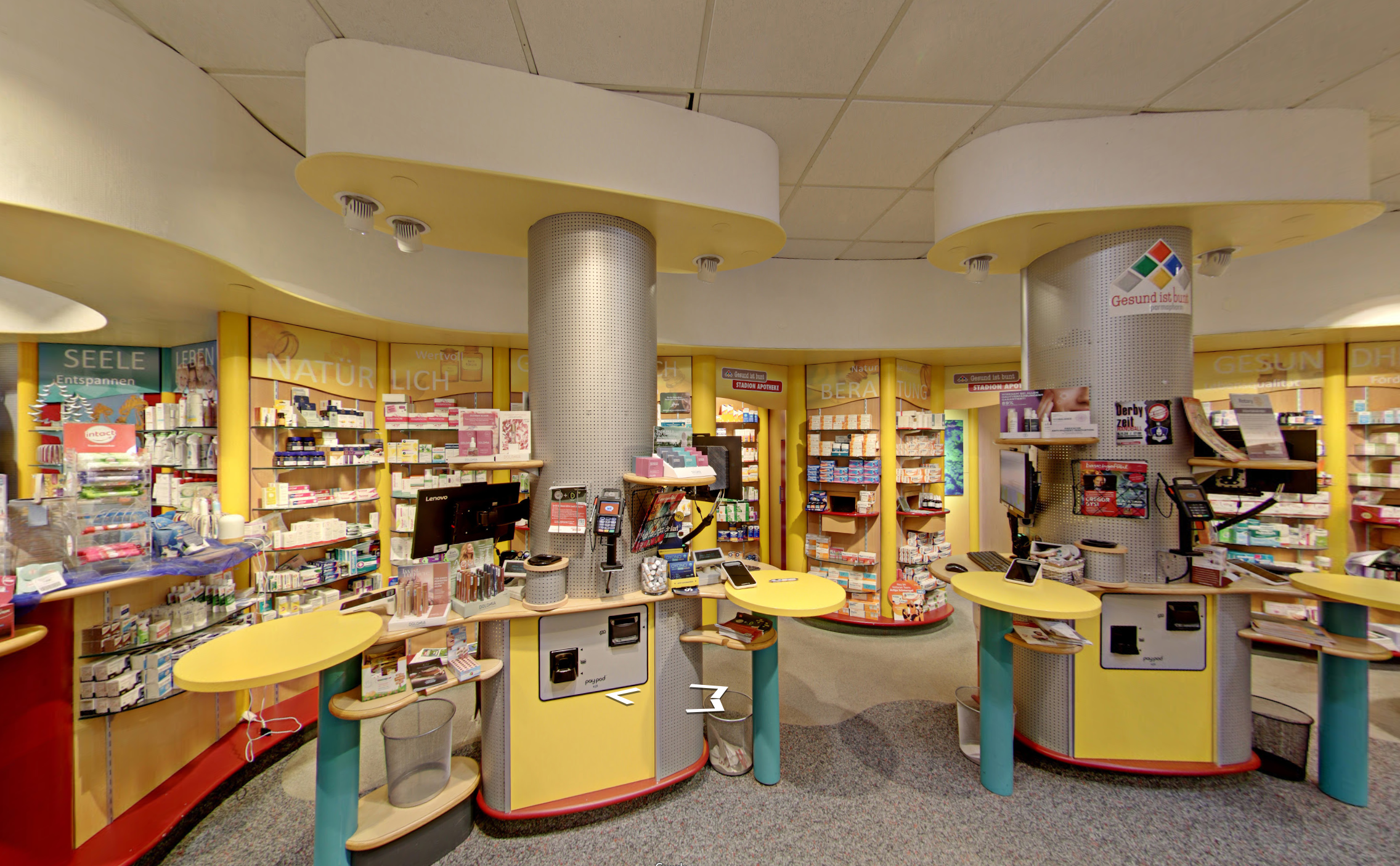 Innenansicht Stadion-Apotheke