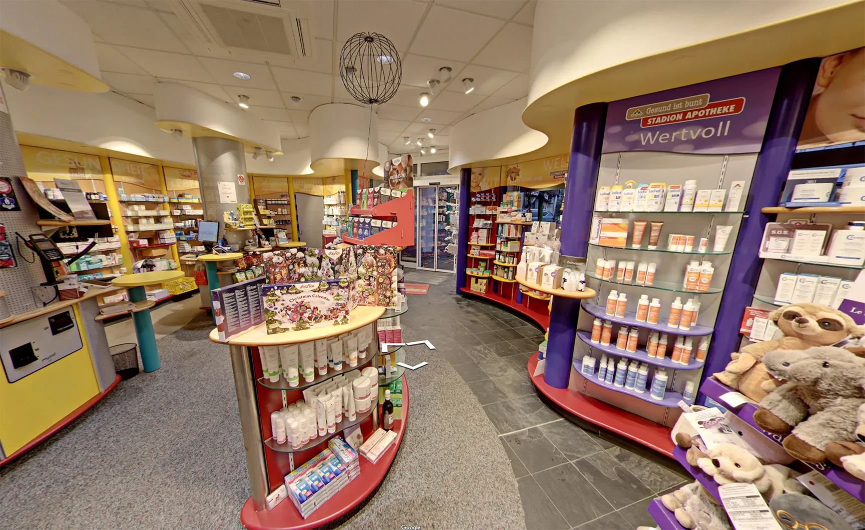 Innenansicht Stadion-Apotheke